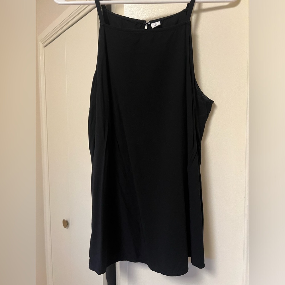 Old navy tank
